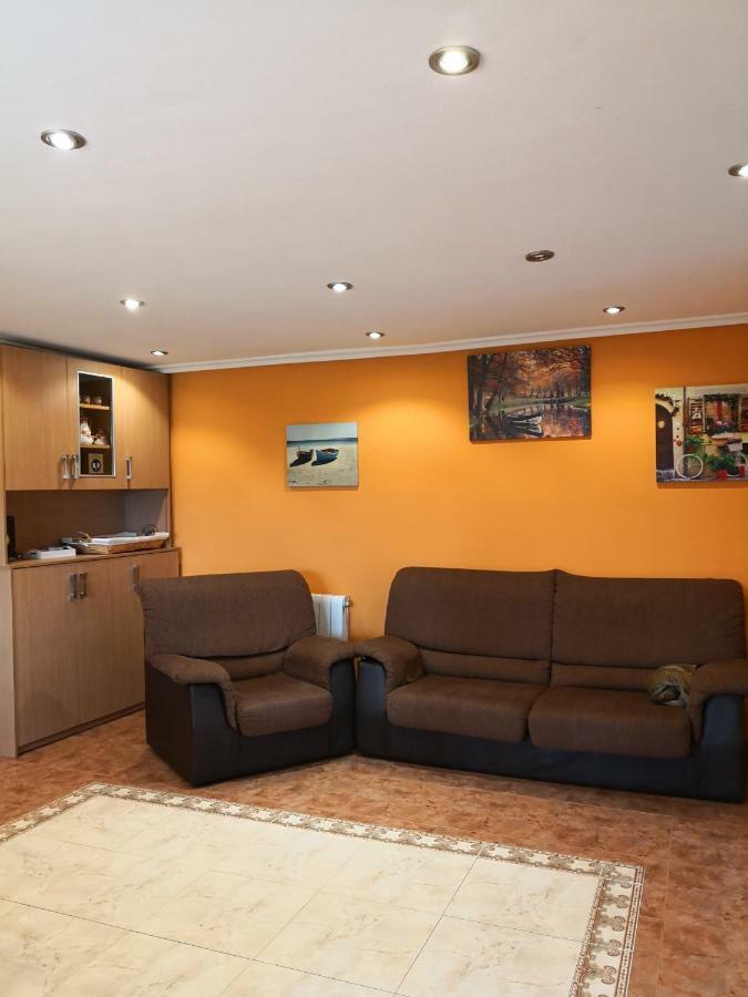 منزل الضيف سالاس  في Casa Nueva المظهر الخارجي الصورة